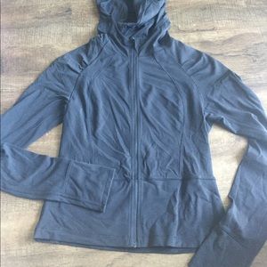 Lululemon nulu hoodie